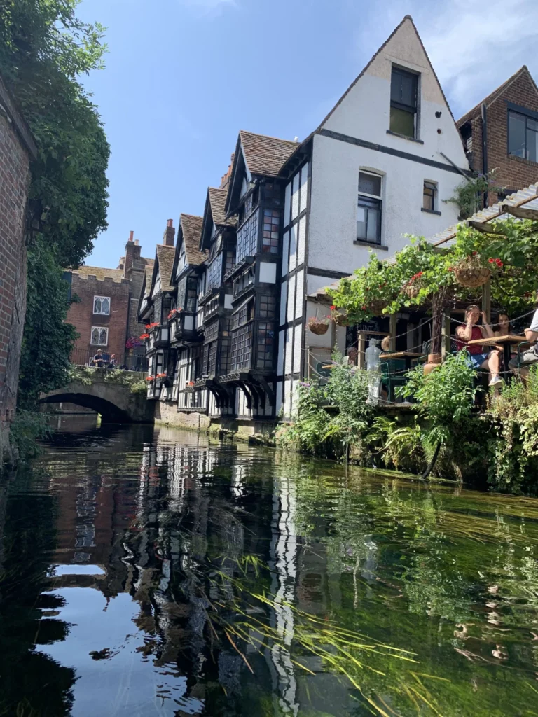 Vue de Canterbury, Angleterre