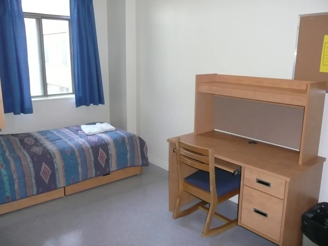 Chambre du logement étudiant, séjour linguistique à Toronto, Canada