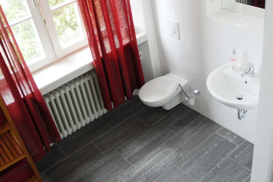 Salle de bain du logement étudiant, séjour linguistique à Berlin, Allemagne